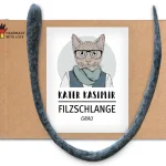 Kater Kasimir - Handgerollte Filzschlange aus reinem Wollfilz, grau, 50 cm lang.